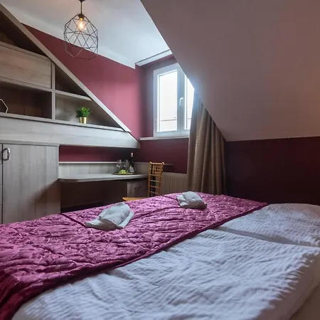 Golden Tree Loft In The Heart Of Apartman