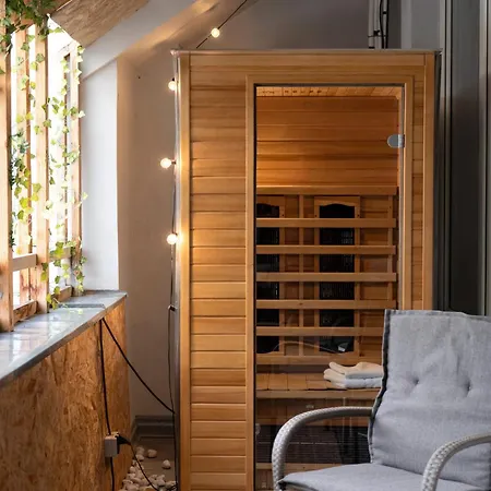 Golden Tree Loft In The Heart Of Apartmán