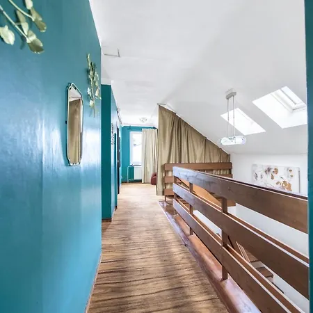 Golden Tree Loft In The Heart Of *