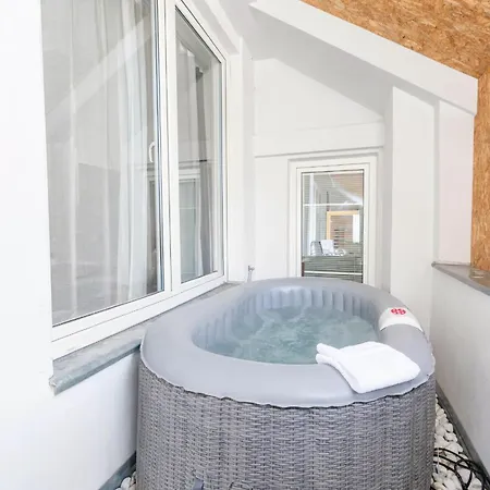 Apartmán Golden Tree Loft In The Heart Of *