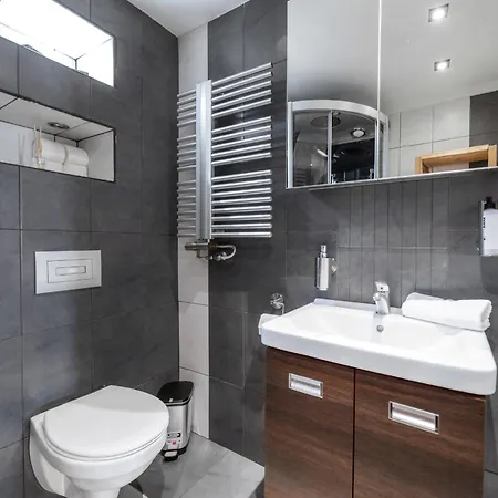 Апартаменты Golden Tree Loft In The Heart Of Прага