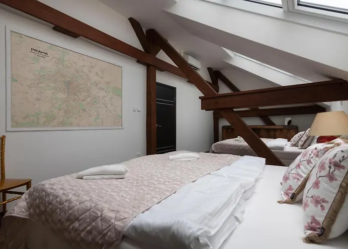 Golden Tree Loft In The Heart Of Prague
