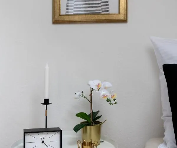 Golden Tree Loft In The Heart Of * Prague